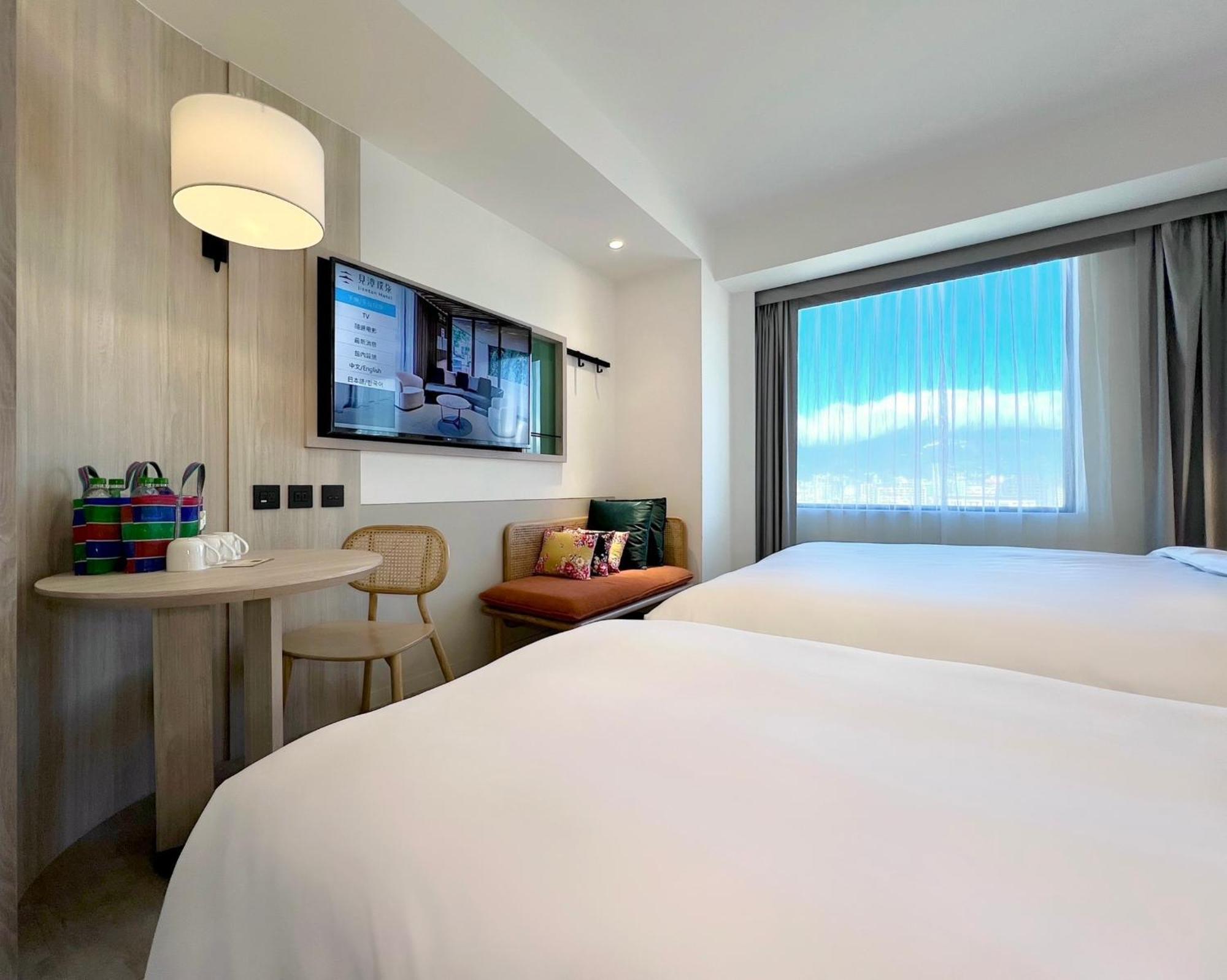 Boutech Jiantan Hotel Taipei Exterior photo